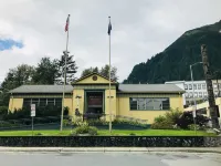 Alaskan Hotel and Bar Các khách sạn ở 