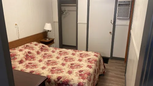 Twin Rivers Motel Castlegar