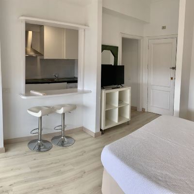 Superior Studio Apartamentos Bruja Promo Code