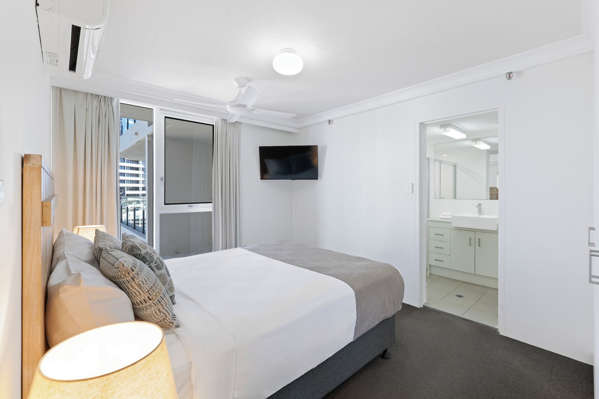 两卧室海景公寓