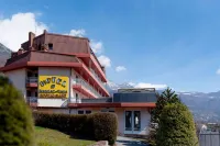 Hotel Rendez Vous Hotels in 