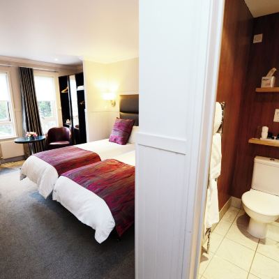 Boutique Twin Room Glynhill Hotel Promo Code