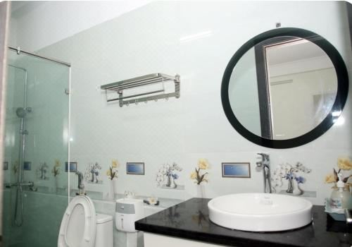 带园景的家庭房