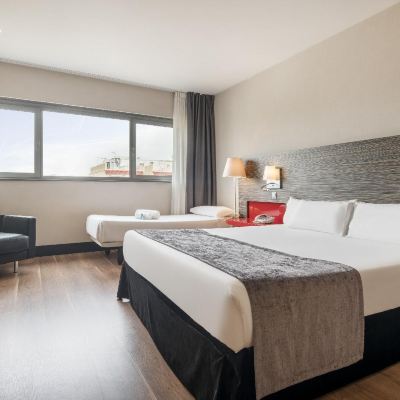 Triple Room (2 Adults + 1 Child) Ilunion Barcelona Promo Code