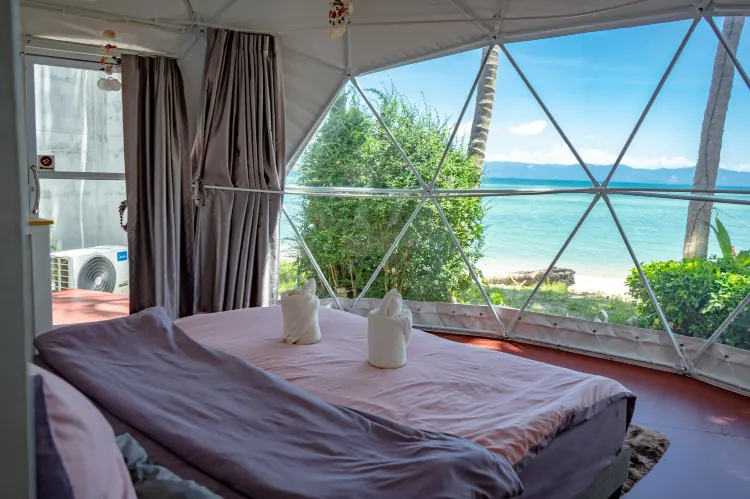 ห้องจูเนียร์สวีทพร้อมวิวมหาสมุทร(เตียงคิงไซส์)