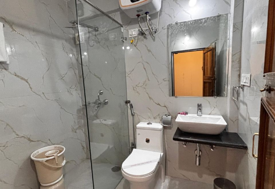 Hotel North Star Near Mall Road Deluxe Room (Town View)