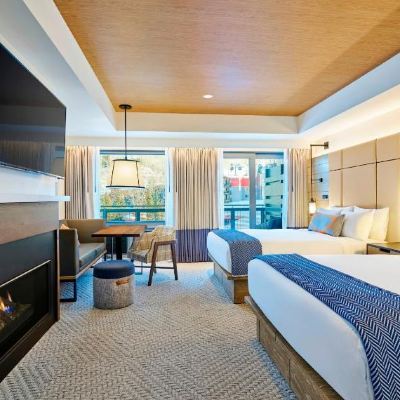Luxury Room-2 Queen Beds