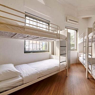 Two Bed in 6-Bed Mixed Dormitory Room