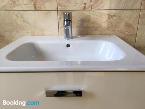 两卧室公寓 - 带露台