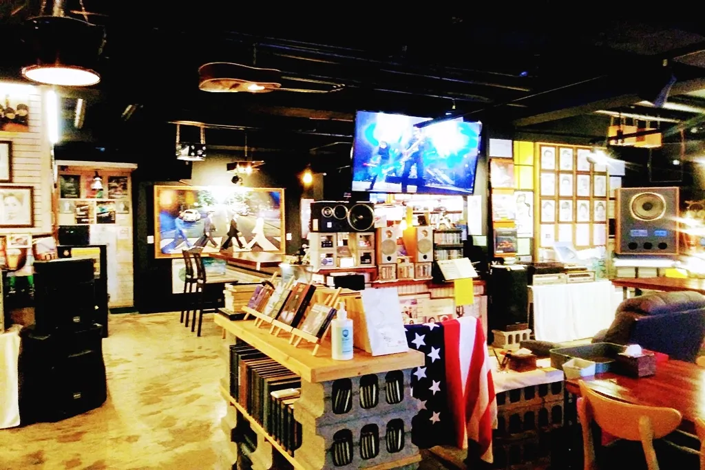Yangsan Music And Beer Guesthouse - Busan