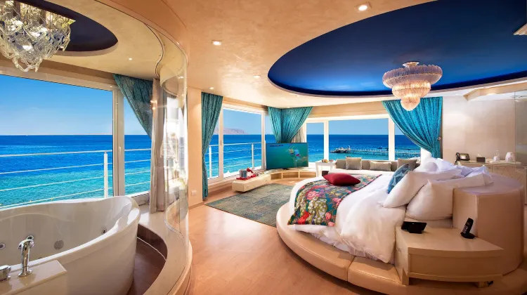 Sunrise Arabian Beach Resort Room