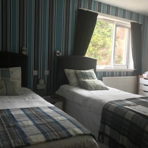 双床房（带淋浴）