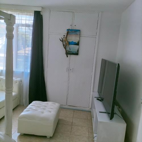 豪华特大床一室房