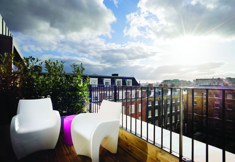 精致套房带阳台