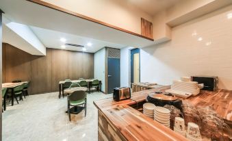 Hotel Yam YeonSan - Housity