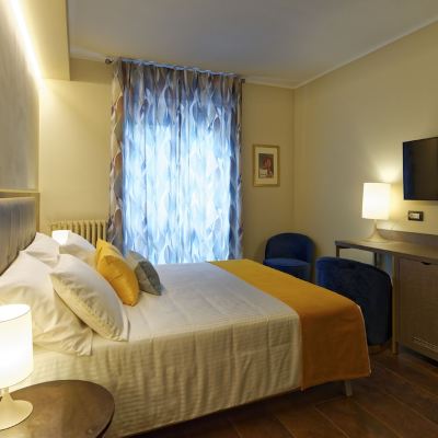 Deluxe Double Room (Camera 2 Rr)