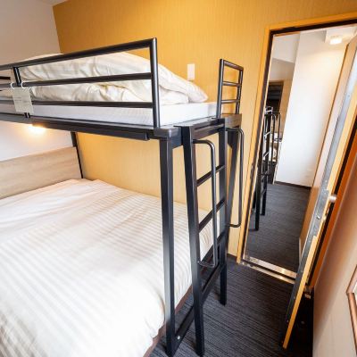 帶浴室的4張床連接房 箭巾站東口 超級飯店優惠