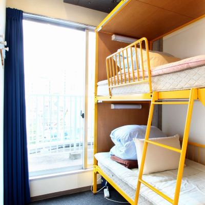 Twin Room with Bunk Bed and Shared Bathroom