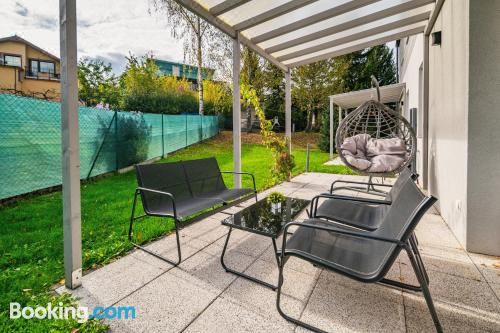 Apartamenty Wczasowa - z Widokiem na góry, Parkingiem, narciarni? Apartment with Terrace