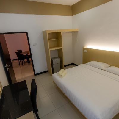 Suite Keluarga Dua Bilik Tidur Kupon Scott Service Suites