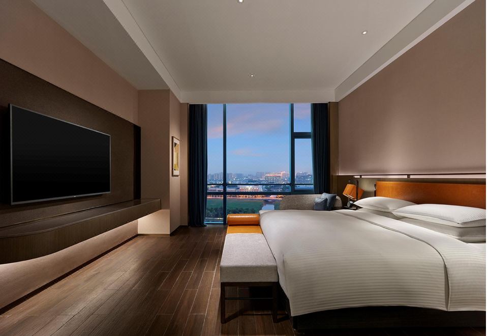 Hyatt Regency Shanghai SongjiangHyatt Suite