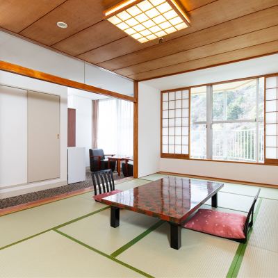 和風ルーム(布団12枚)(禁煙) 鬼怒川 ロイヤル ホテル クーポン