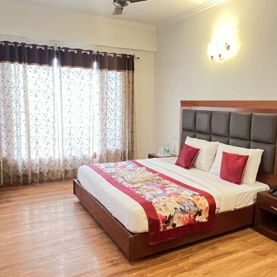 Deluxe Room Summit Chandertal Regency & Spa Promo Code