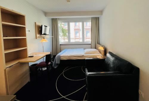 单人房（带独立浴室）