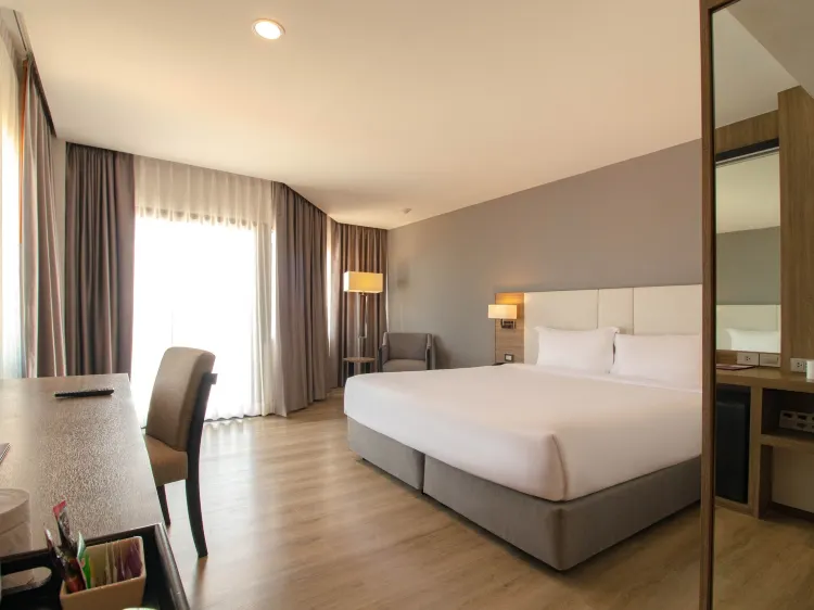 ดีลักซ์รูมวิวแม่น้ำ ปลอดสูบบุหรี่