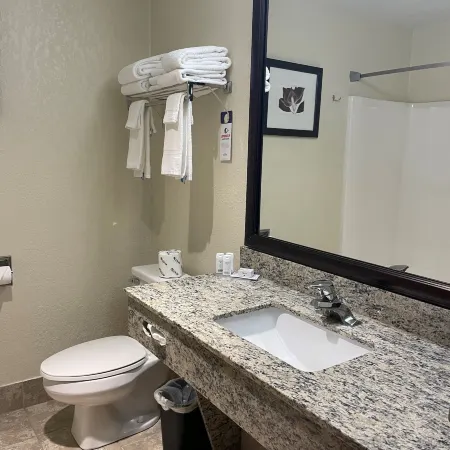 Quality Inn Petoskey Отели в г. Петоски