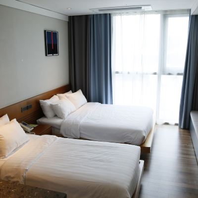 [Summer Scent Package]Deluxe Family Twin Room+Premium Perfume 제이원호텔엔리조트 쿠폰