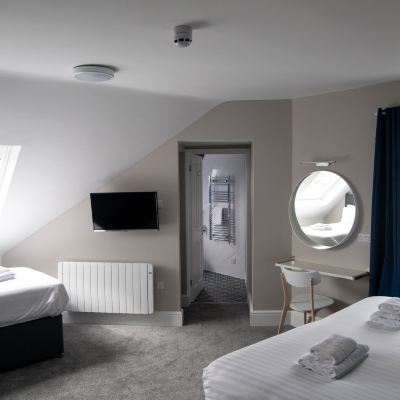 Standard Quadruple Room Oceanside Promo Code