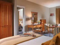 The Parkavon Hotel Hotels in 