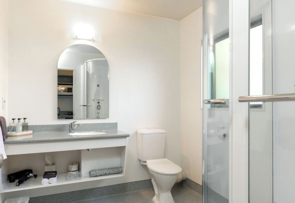 Jasmine Court MotelExecutive Studio