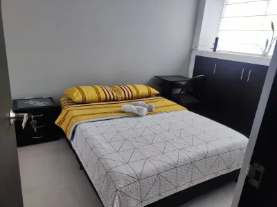 Modern Miravalle Apartment Hotel a