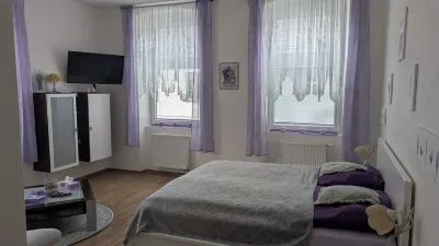 Frühstückspension Alte Volksschule Heinrichs bei Weitra Ξενοδοχεία στην πόλη 
