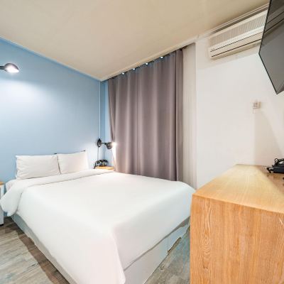 Bunker Room-Walk-in Only (No Parking) 코텔 노량진역점 쿠폰