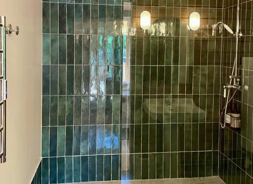 套房（带热水浴缸）