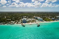 Sandals Royal Bahamian All Inclusive - Couples Only Hotels in 