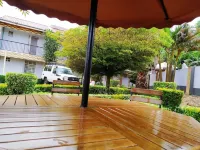 Eden Springs Hotel Hotel a 