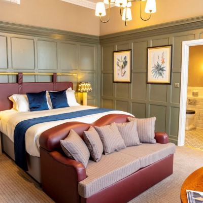 Junior Suite The Globe Promo Code