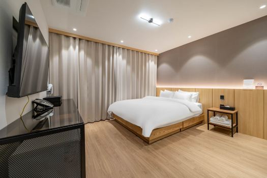 Gyeongpodae Hotel Aria