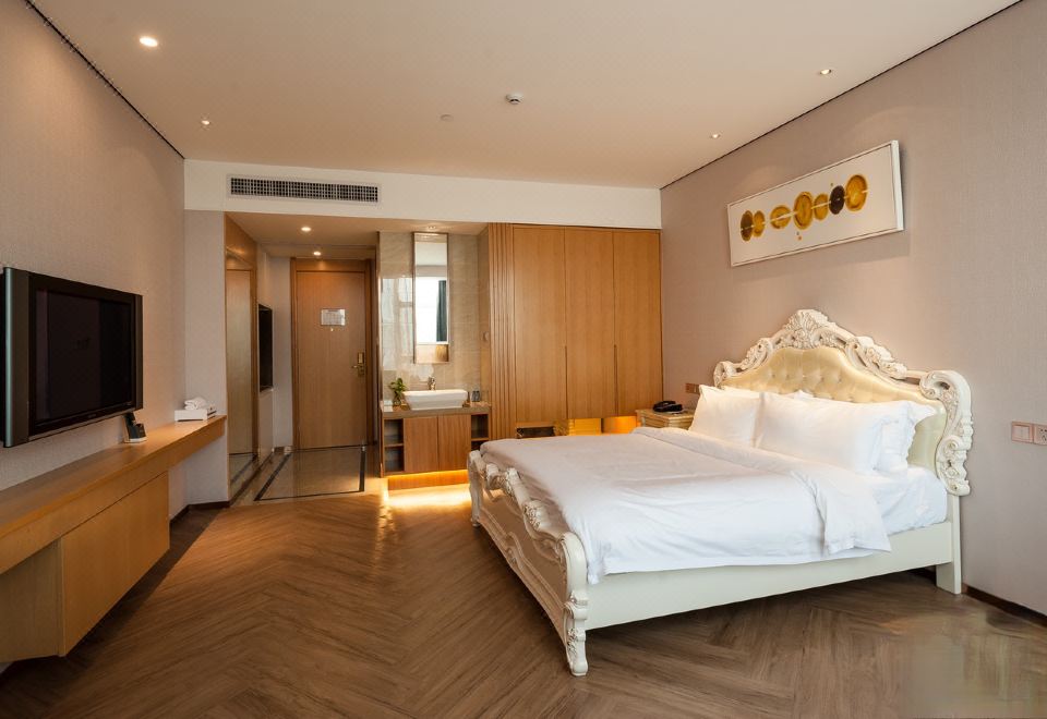 城景大床房（安静舒适+独享城市夜景）