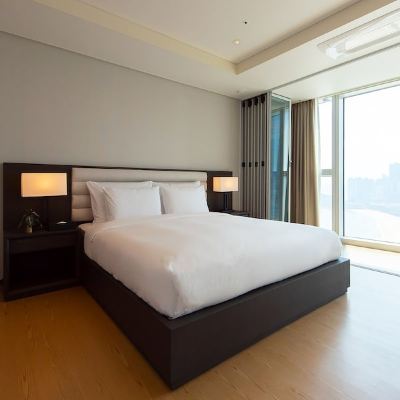 Premium Suite with Beach View (Haeundae Beach View)