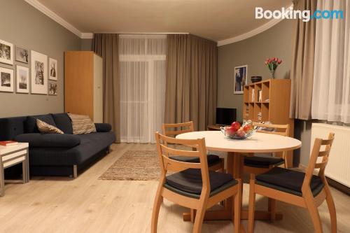 一卧室公寓（带阳台）