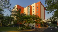 Holiday Inn Express & Suites CUERNAVACA by IHG Hotels in 
