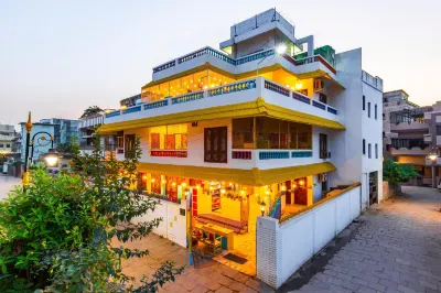 Gostops Lite Varanasi Hotele w: 