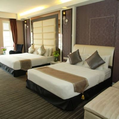Deluxe Family Suite with Bathtub Kupon The Sterling Boutique Hotel Melaka