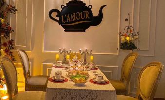 L’Amour Homestay n Cafe