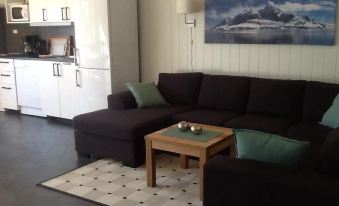 Claudines Gjestehus - Housity